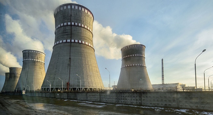 Vietnam lawmakers vote to sbandon nuclear program